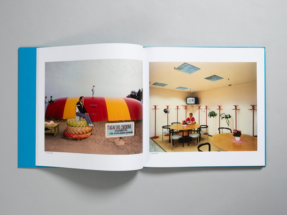 Pre-Order: Lars Tunbjörk - Landet Utom Sig (Country Beside Itself