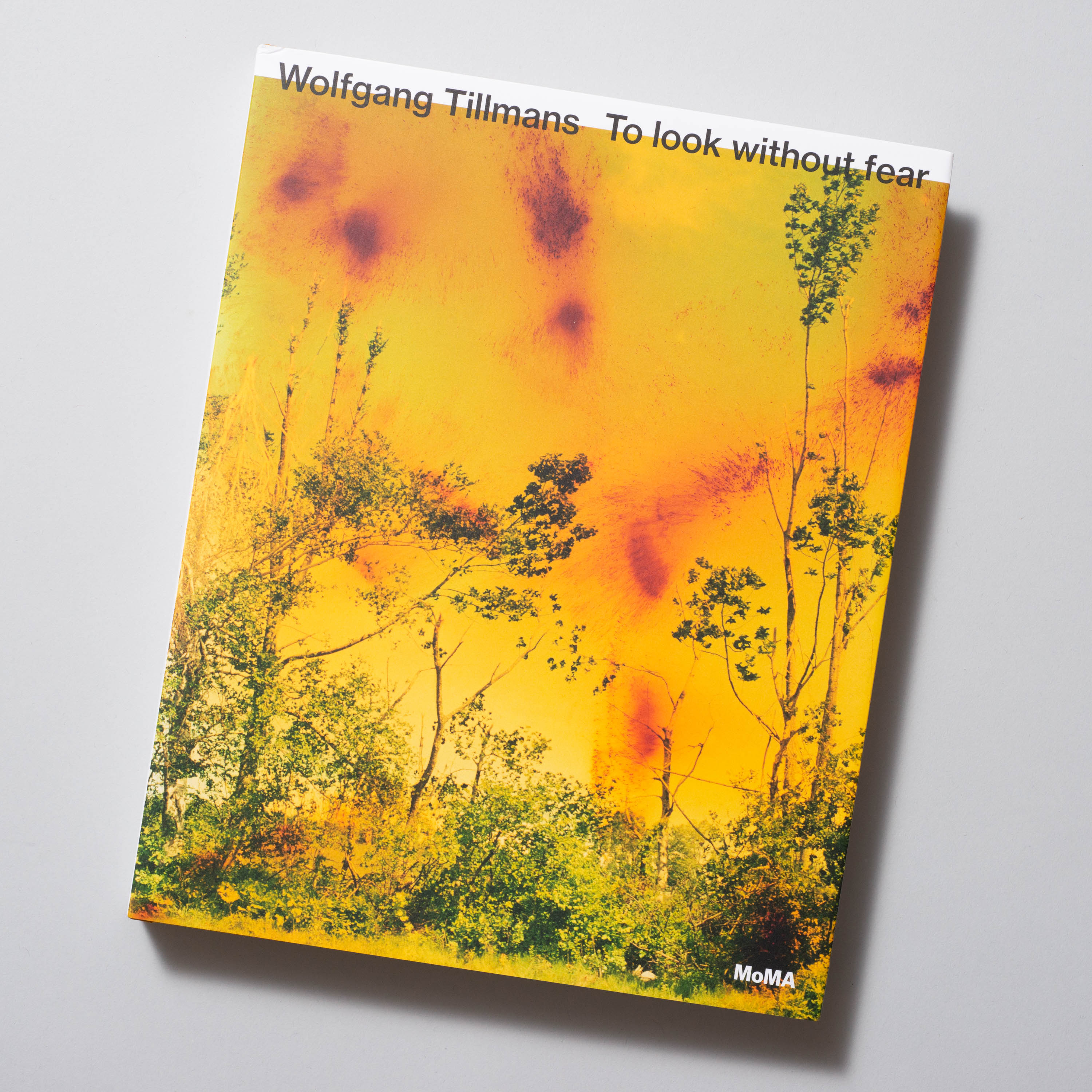 アート・デザイン・音楽 Wolfgang Tillmans: To Look Without Fear Amazon.com: Wolfgang Tillmans: To look without fear